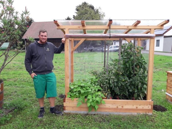 2. Folie für Tomaten-Paradies – Bild 2
