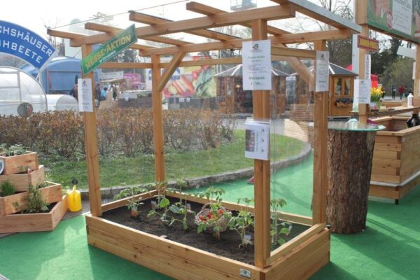 2. Folie für Tomaten-Paradies – Bild 4